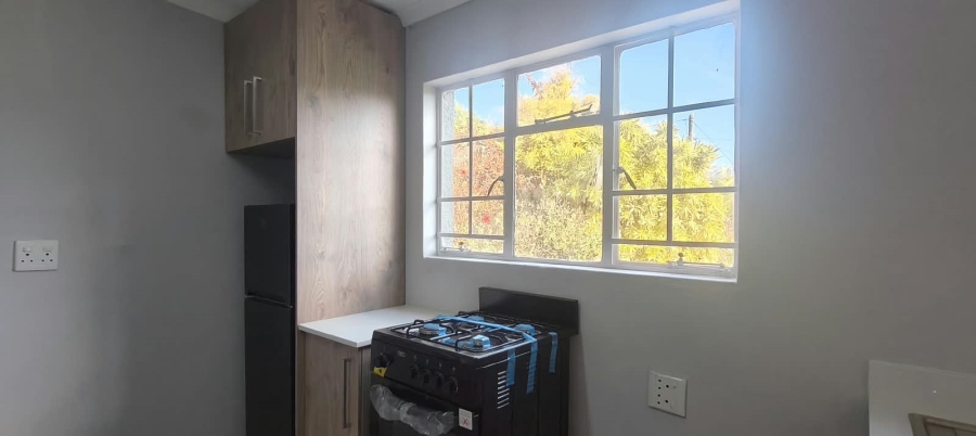 To Let 1 Bedroom Property for Rent in Newton Park Eastern Cape